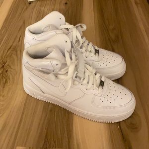 Nike Air Force 1 mids